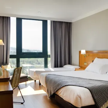 Oca Puerta del Camino Hotel Отели рядом с Аэропорт Сантьяго-де-Компостела
