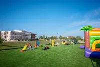Mythic Summer Hotel