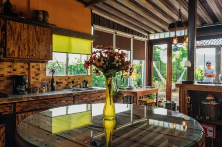 Ecléctico Guadalupe Отели рядом с достопримечательностью «Adobe Guadalupe Vineyards & Inn Aztec Breeding Farm»