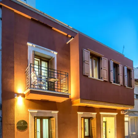 Candia Suites & Rooms