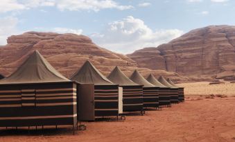Friend Wadi Rum