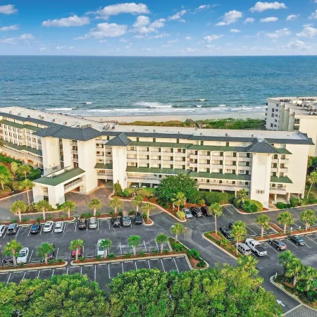 Litchfield Beach & Golf Resort