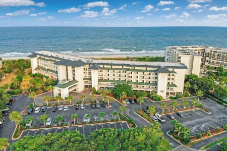 Litchfield Beach & Golf Resort