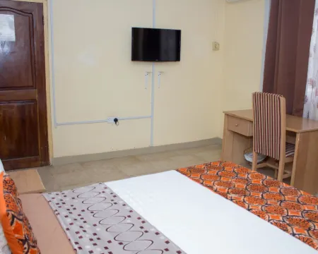 傑利茲豪華別墅主題 特馬酒店