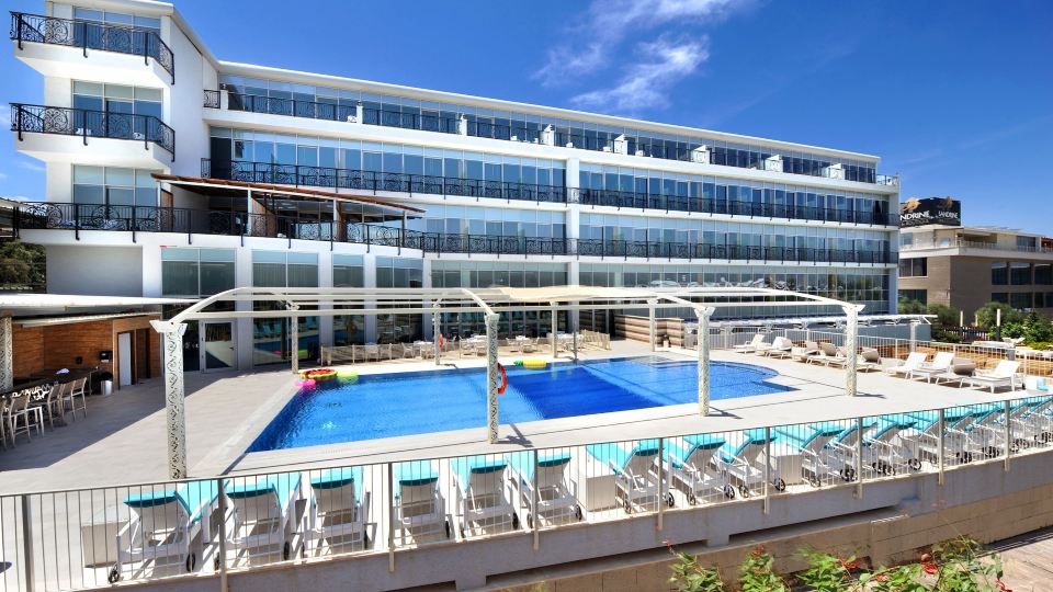 Aquaduct Hotel