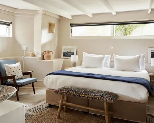 The Big - Luxury Backpackers Hotels near Green Point