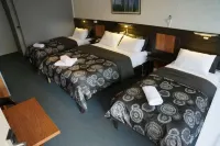 Golden Leaf Motel Hotels in Myrtleford