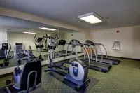 Ramada by Wyndham Macon - Gym