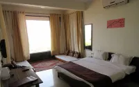 Bellevue Resort Panchgani Hotels in Kaswand