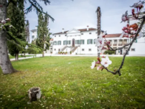 Villa Dragoni Hotels in Buttrio