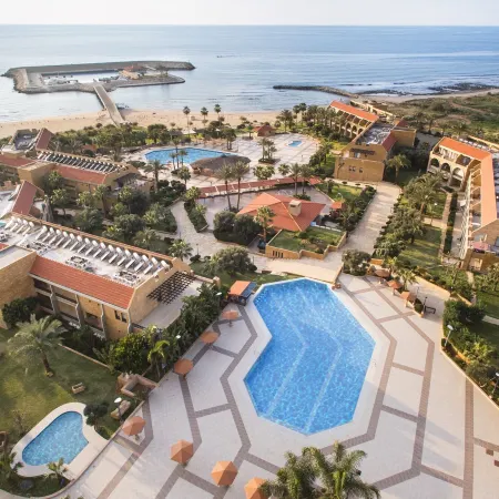 Jiyeh Marina Resort Hotel & Chalets