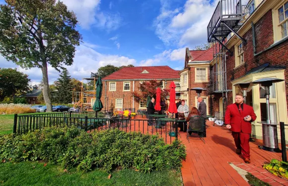 蒙塔古旅館-民宿