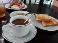 โรงแรมธารบุรี - พร้อมอาหารเช้า