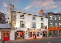 Queens Hotel Hotels in Ennis