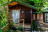 Kara Kedi Beach Bungalow - Bed and Breakfasts