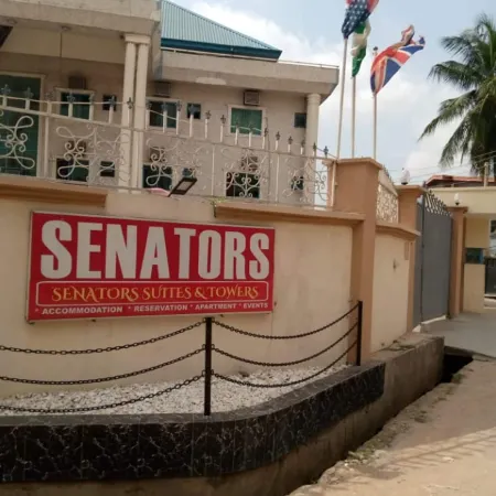 Senator's Suites and Towers Hotel