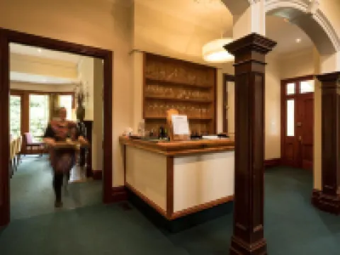 Franklin Manor Hotels in Strahan