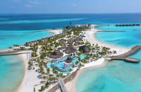 Centara Mirage Lagoon Maldives Отели в г. Kodhipparu