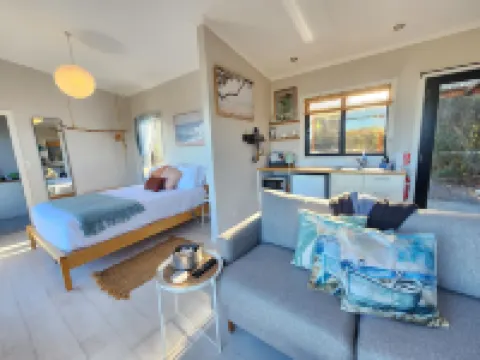 Flotsam Seaside Studio Dunalley Hotels in Port Arthur