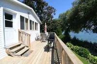 Dewar's Inn and Cottages Hotels in Brockville