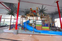 Crown Choice Inn & Suites Lakeview and Waterpark