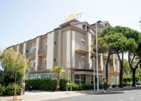 호텔 리버티 비치 Palazzo Garampi 주변 호텔