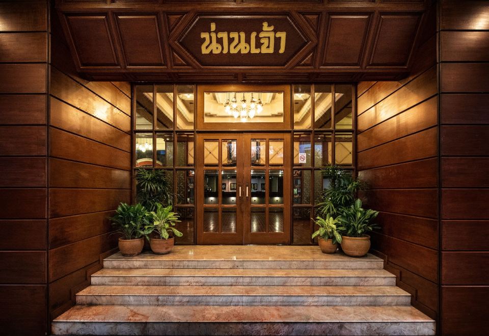hotel overview picture