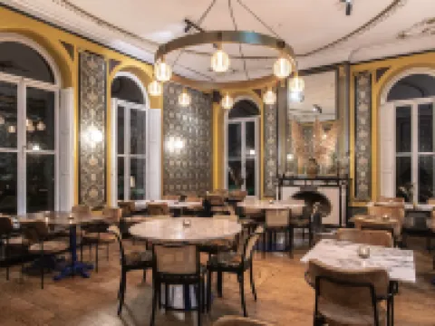 ブイテンプラーツ ヴァエスハーテルト マーストリヒトのホテル