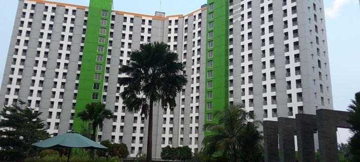 Green Lake View Luxury Apartment by Indah Hotels in Ciputat