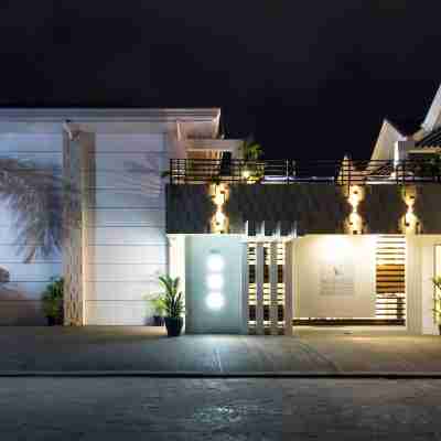 ウィンズ ブティック ホテル Hotel Exterior