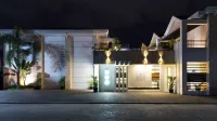 Winds Boutique Hotel Hotels in Angeles