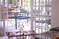 Ah Ha Guest House Hotels in Germiston