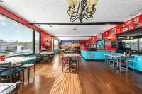 Shores Inn & Hotel