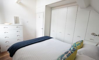 The Penthouse Canterbury - Cathedral View