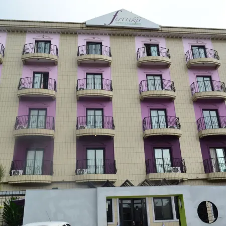 Futuris Hotel