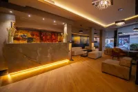 アルバノポリス ホテル