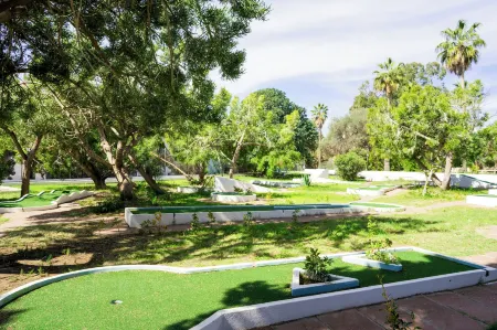 Hotel Bel Azur Thalasso & Bungalows Отели в г. Хаммамет