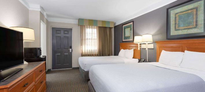 La Quinta Inn by Wyndham Pensacola Hotels in Escambia County