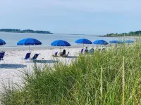 Inn by the Sea - Strand