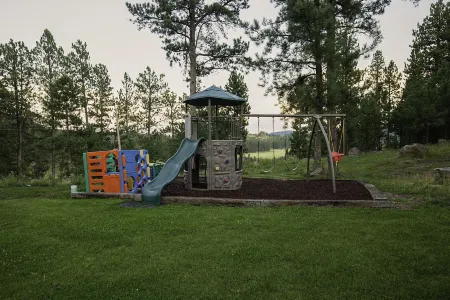 Freedom Ridge Cabins