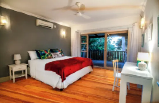 Red Coconut Self-Catering