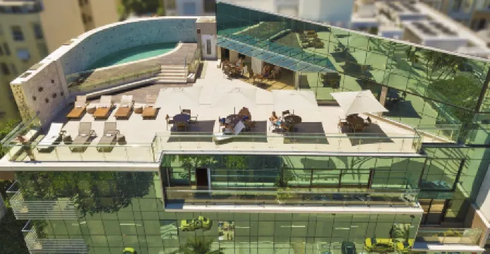 Arena Leme Hotel