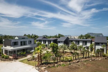 The Some Pension Отели рядом с достопримечательностью «The Venice Land»