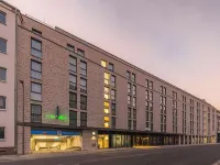 Radisson Hotel Leipzig Hotels near Haus Auensee