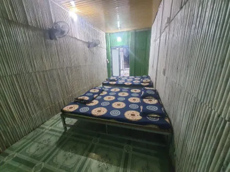 Ha Giang Loop Tour - Time Travel Отели рядом с достопримечательностью «Công Ty Cp Môi Trường Đô Thị Hà Giang»