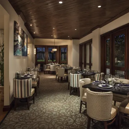 Jupiter Beach Resort & Spa