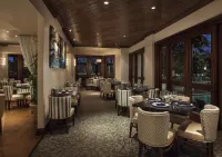 Jupiter Beach Resort & Spa - breakfast