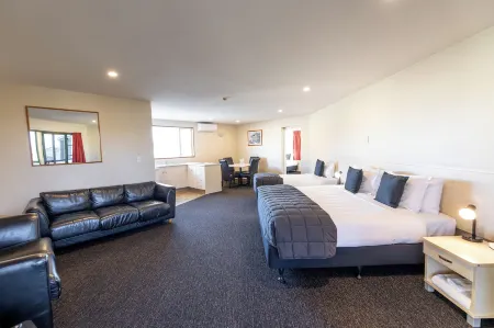 Lobster Inn Motel Отели в г. Кайкоура