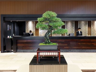 フロントデスク パレスホテル大宮の写真