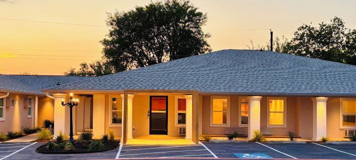 The Depot Hotel Hotels in Williamson County